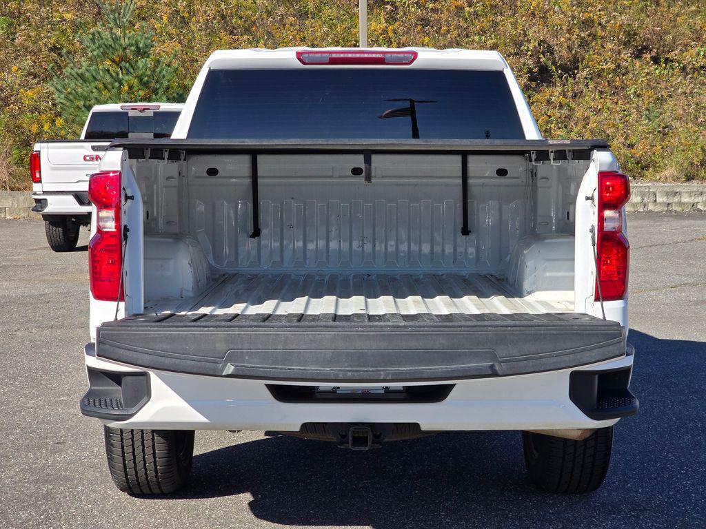 used 2022 Chevrolet Silverado 1500 car, priced at $33,999