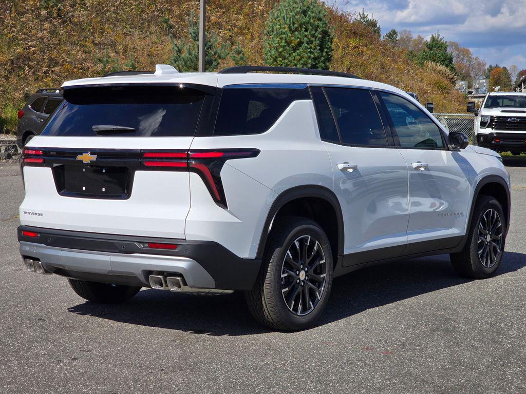 new 2026 Chevrolet Traverse car, priced at $45,367