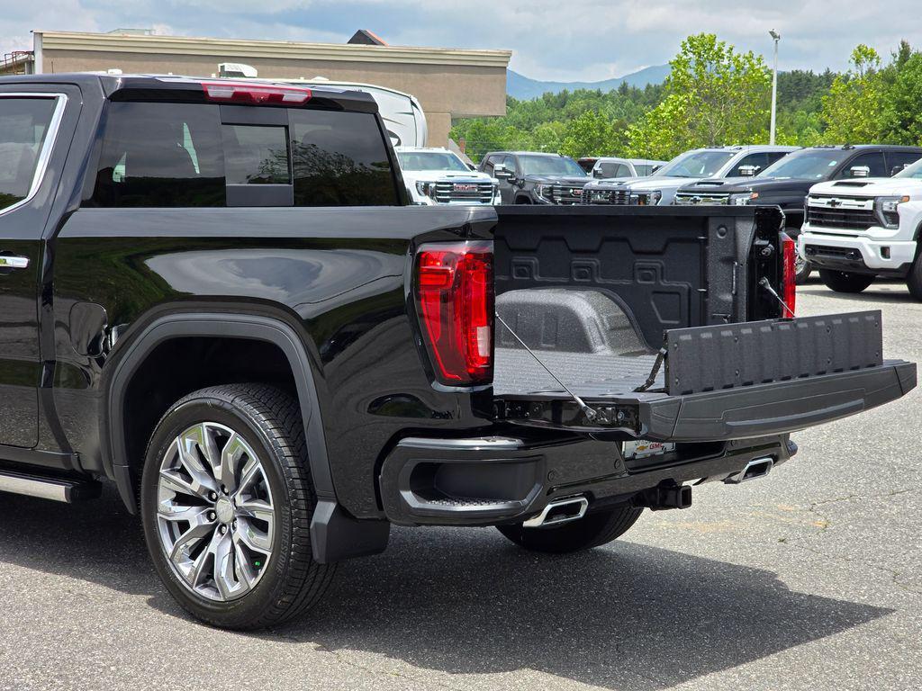 new 2025 GMC Sierra 1500 car, priced at $67,725