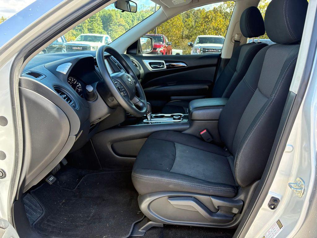 used 2019 Nissan Pathfinder car, priced at $16,499
