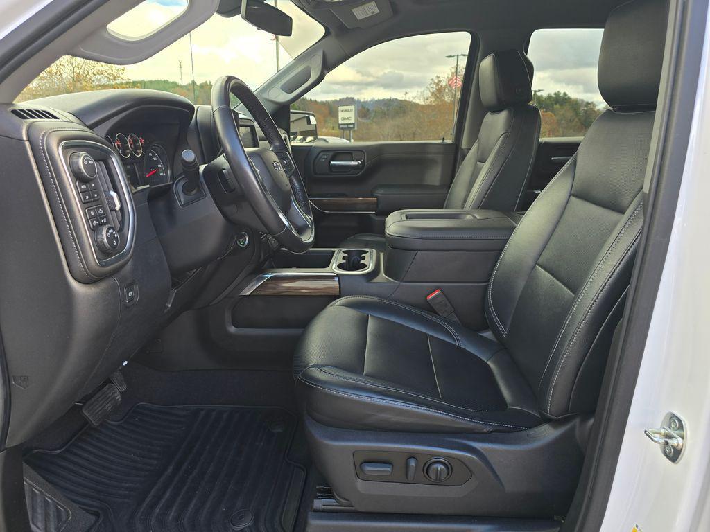 used 2021 Chevrolet Silverado 1500 car, priced at $33,987