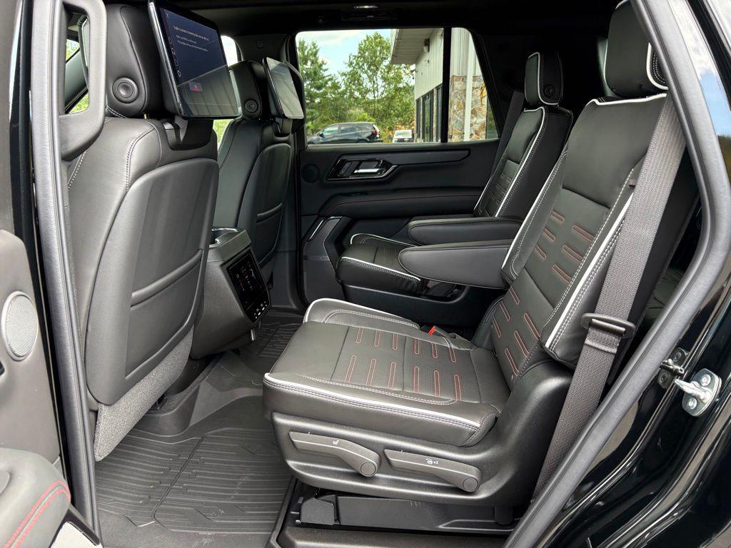 new 2025 GMC Yukon car, priced at $96,958