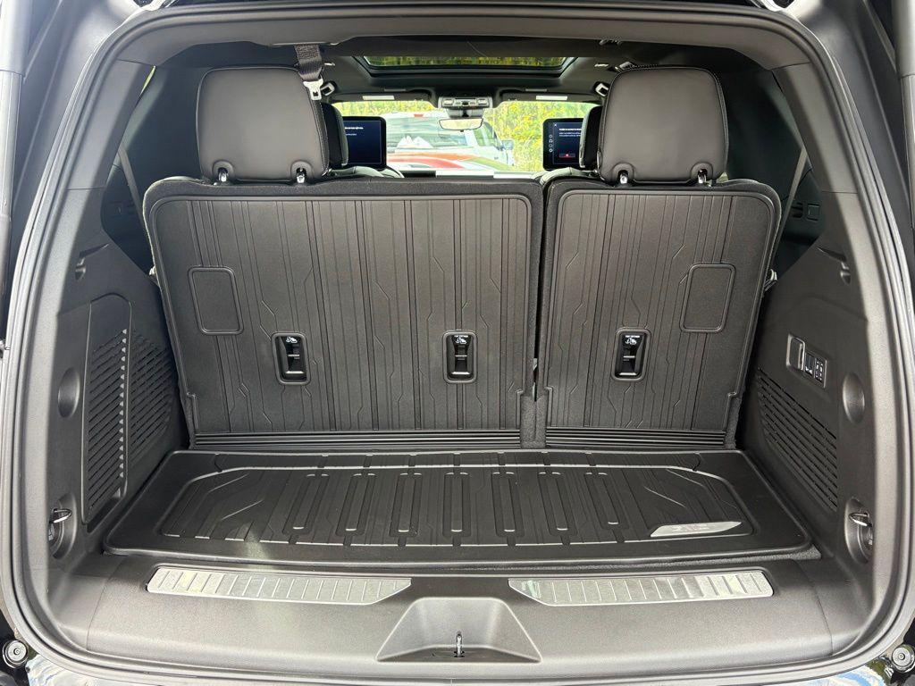 new 2025 GMC Yukon car, priced at $96,958