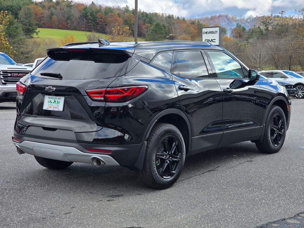 new 2025 Chevrolet Blazer car, priced at $36,362