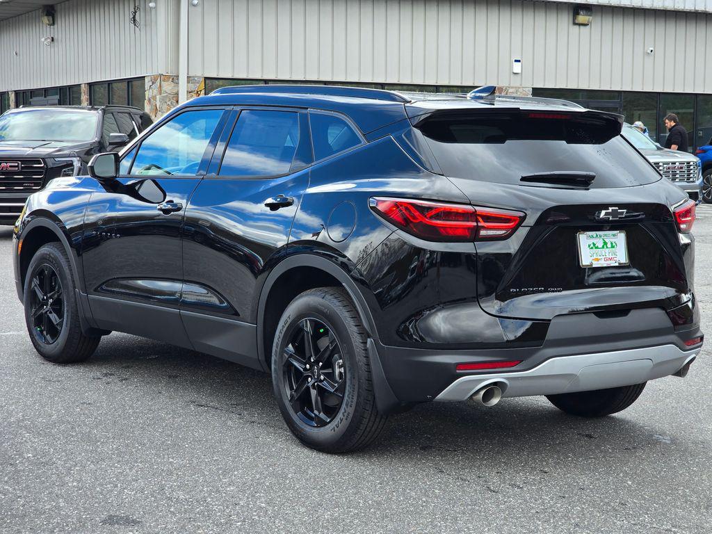 new 2025 Chevrolet Blazer car, priced at $36,362