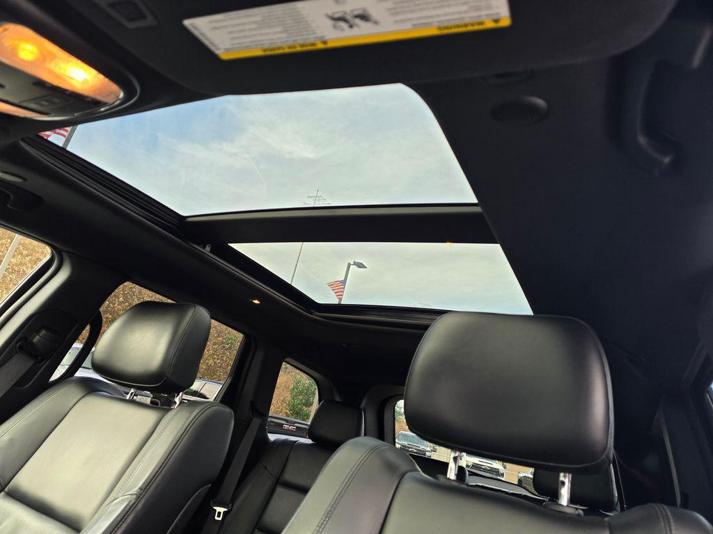 used 2019 Jeep Grand Cherokee car, priced at $22,757