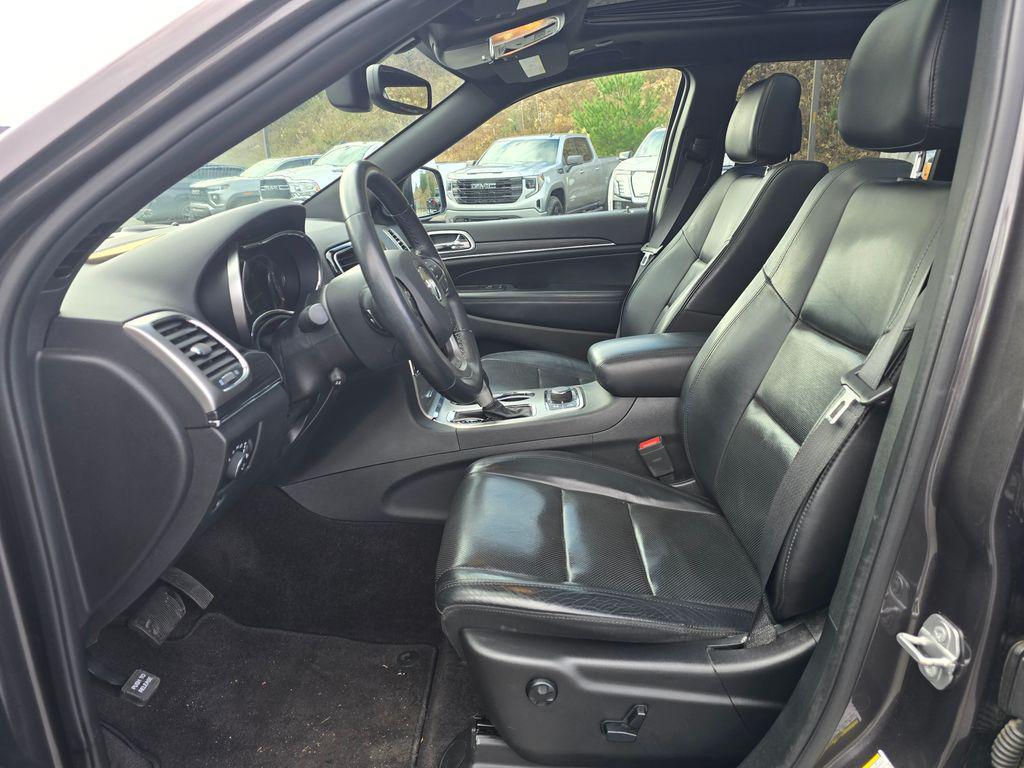 used 2019 Jeep Grand Cherokee car, priced at $22,757