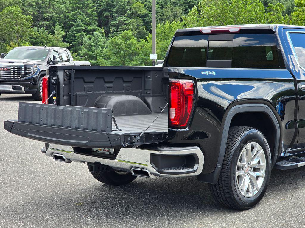 used 2021 GMC Sierra 1500 car, priced at $42,674