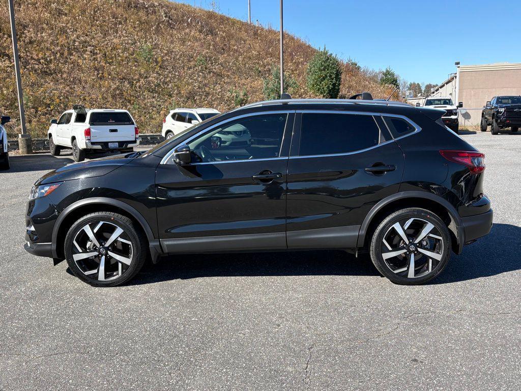 used 2022 Nissan Rogue Sport car, priced at $21,499