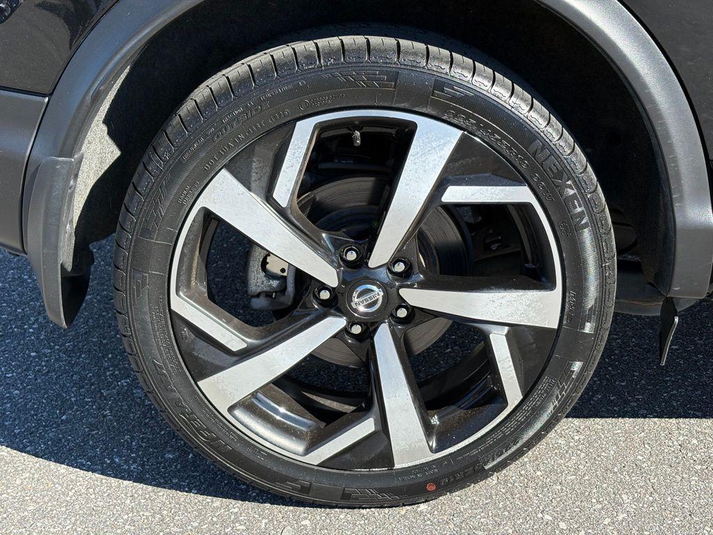 used 2022 Nissan Rogue Sport car, priced at $21,499
