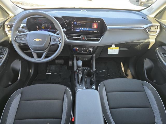 new 2025 Chevrolet TrailBlazer car, priced at $27,063