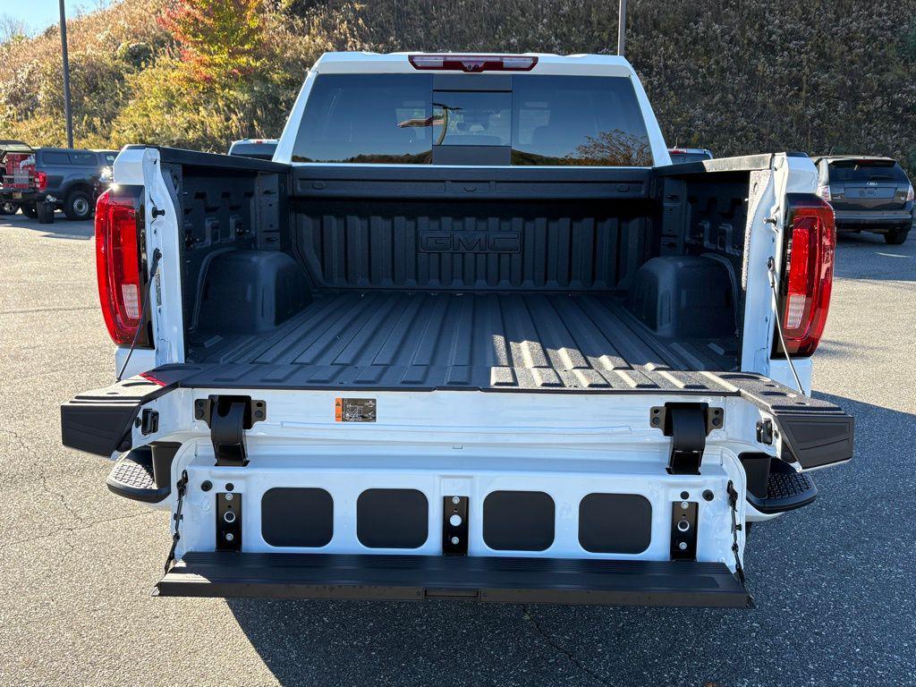 new 2026 GMC Sierra 1500 car, priced at $64,624