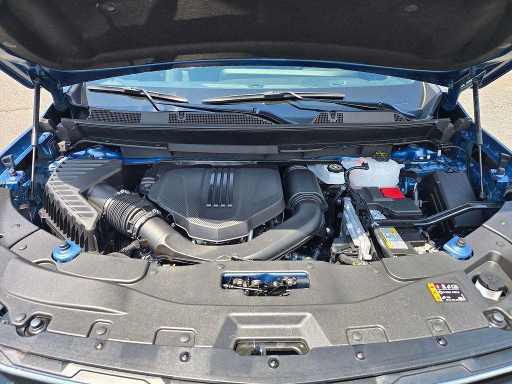 new 2025 Chevrolet Traverse car, priced at $39,997