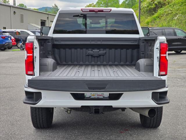 used 2024 Chevrolet Silverado 2500 car, priced at $66,987