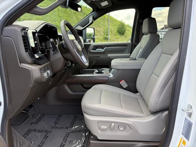 new 2025 GMC Sierra 3500 car, priced at $83,094