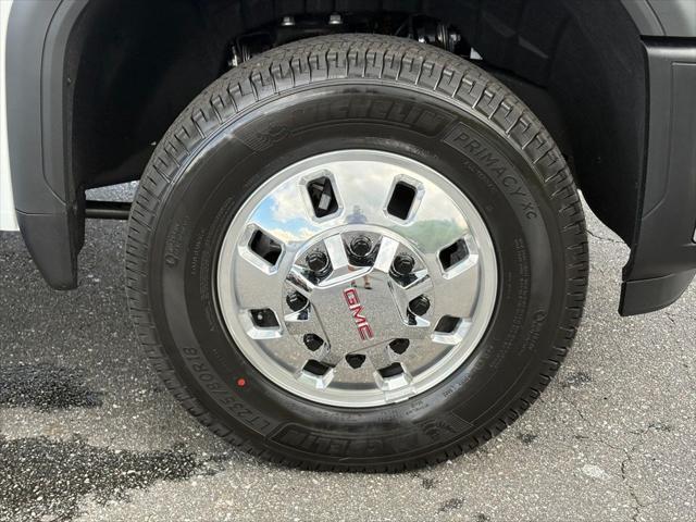 new 2025 GMC Sierra 3500 car, priced at $83,094