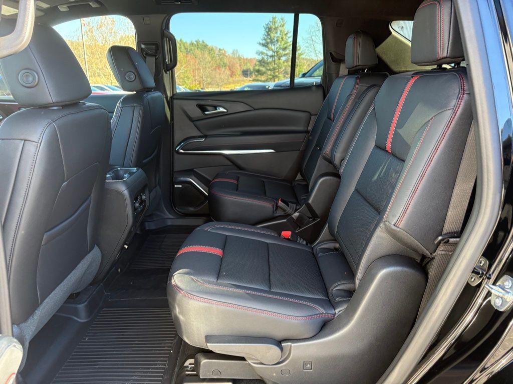 new 2026 Chevrolet Traverse car, priced at $58,987