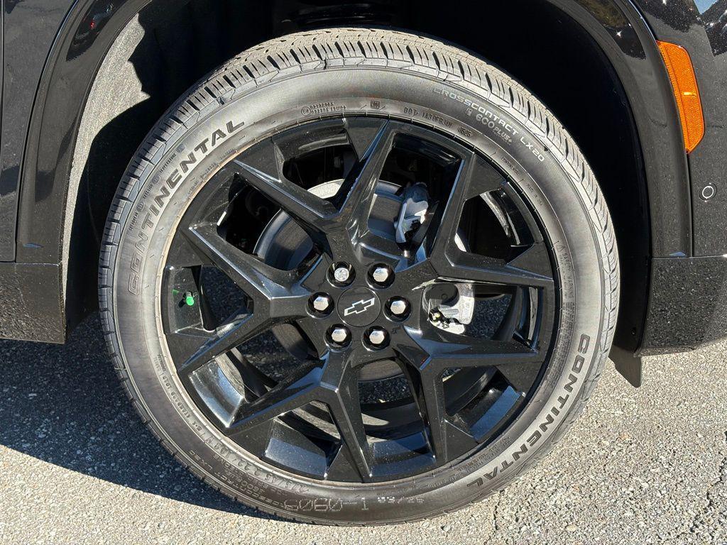 new 2026 Chevrolet Traverse car, priced at $58,987