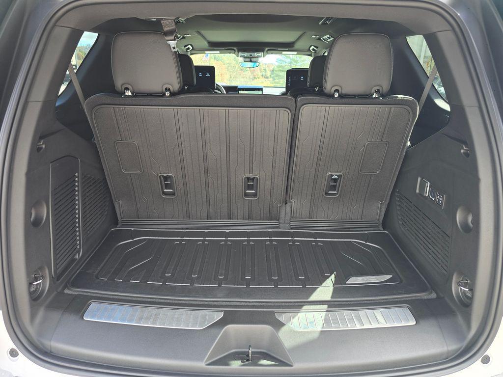 new 2025 GMC Yukon car, priced at $92,312