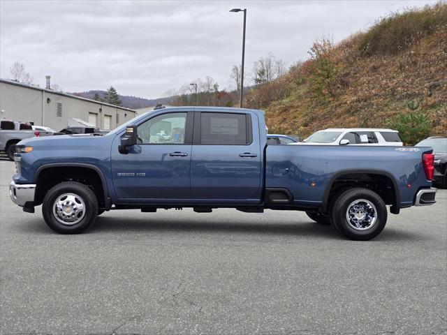 new 2025 Chevrolet Silverado 3500 car, priced at $75,925