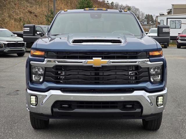 new 2025 Chevrolet Silverado 3500 car, priced at $75,925