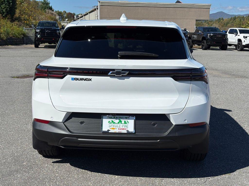 new 2026 Chevrolet Equinox EV car, priced at $33,315