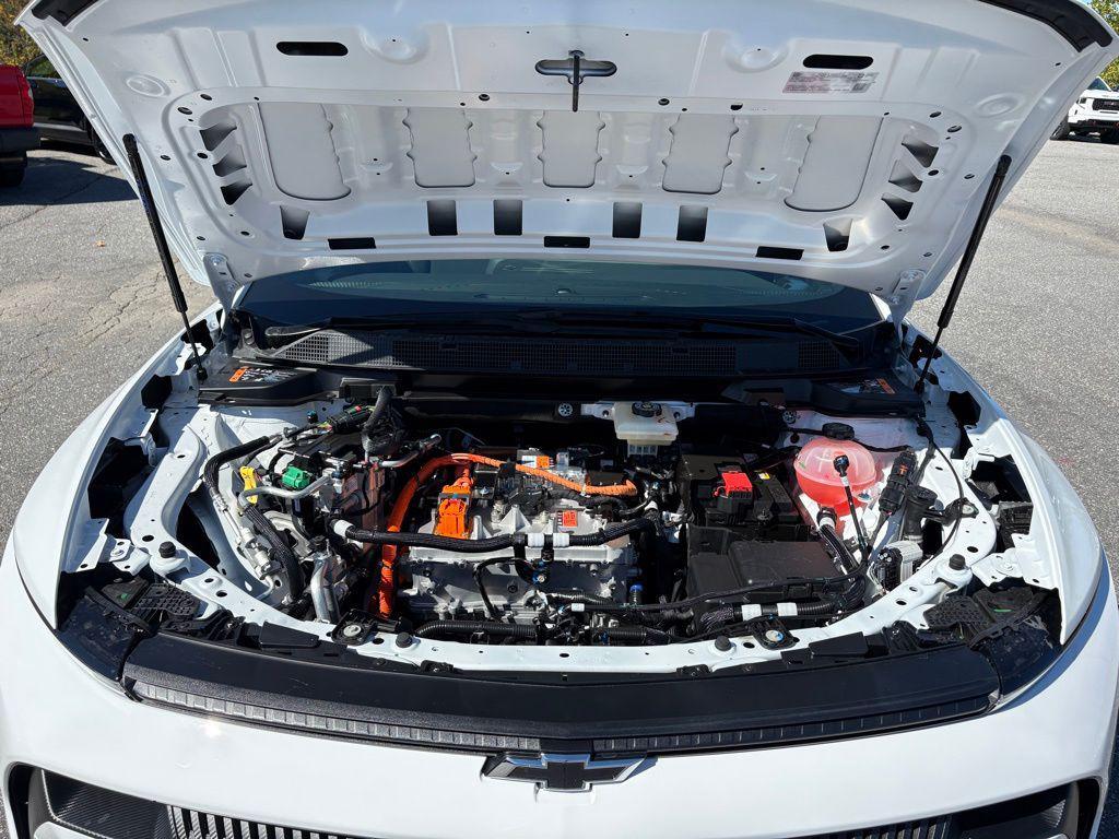 new 2026 Chevrolet Equinox EV car, priced at $33,315