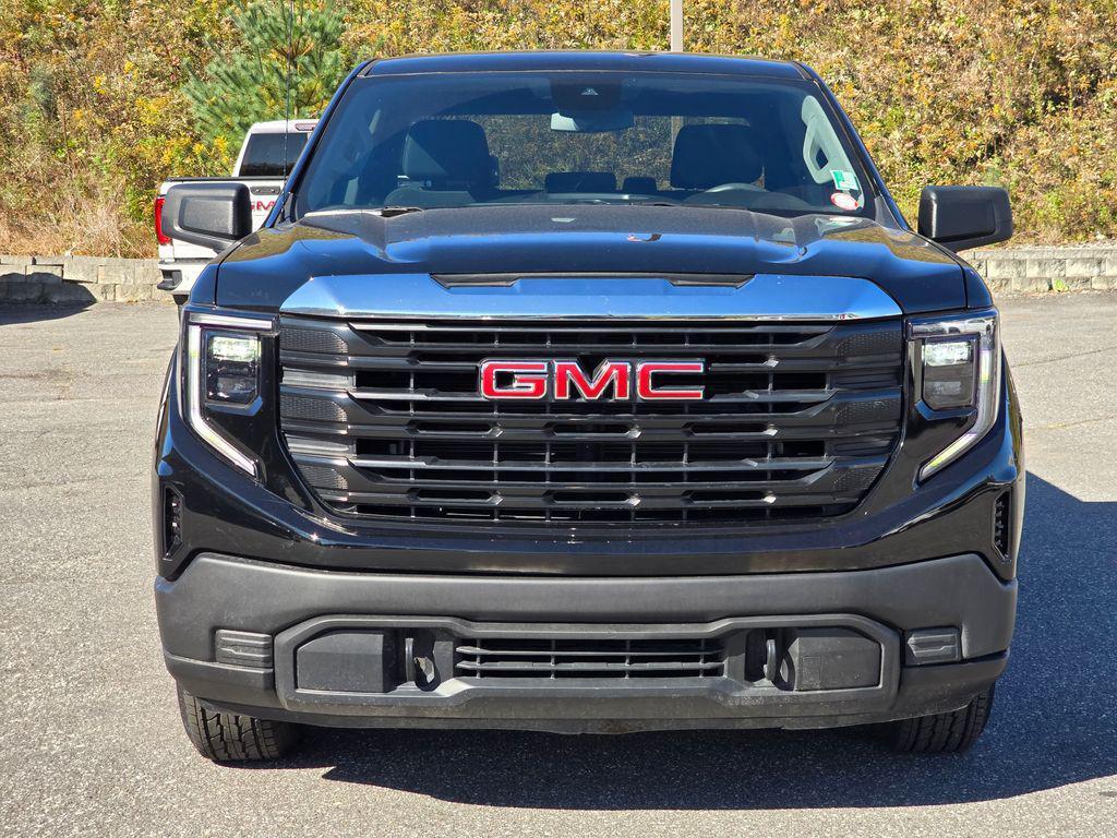 used 2022 GMC Sierra 1500 car, priced at $29,491