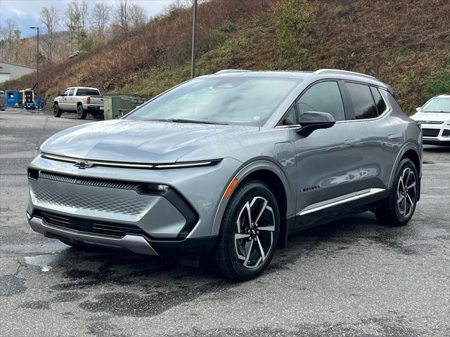 new 2025 Chevrolet Equinox car, priced at $44,165