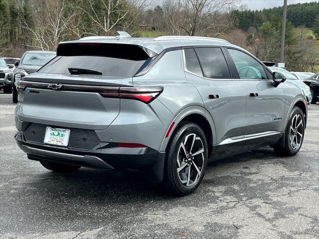 new 2025 Chevrolet Equinox car, priced at $44,165