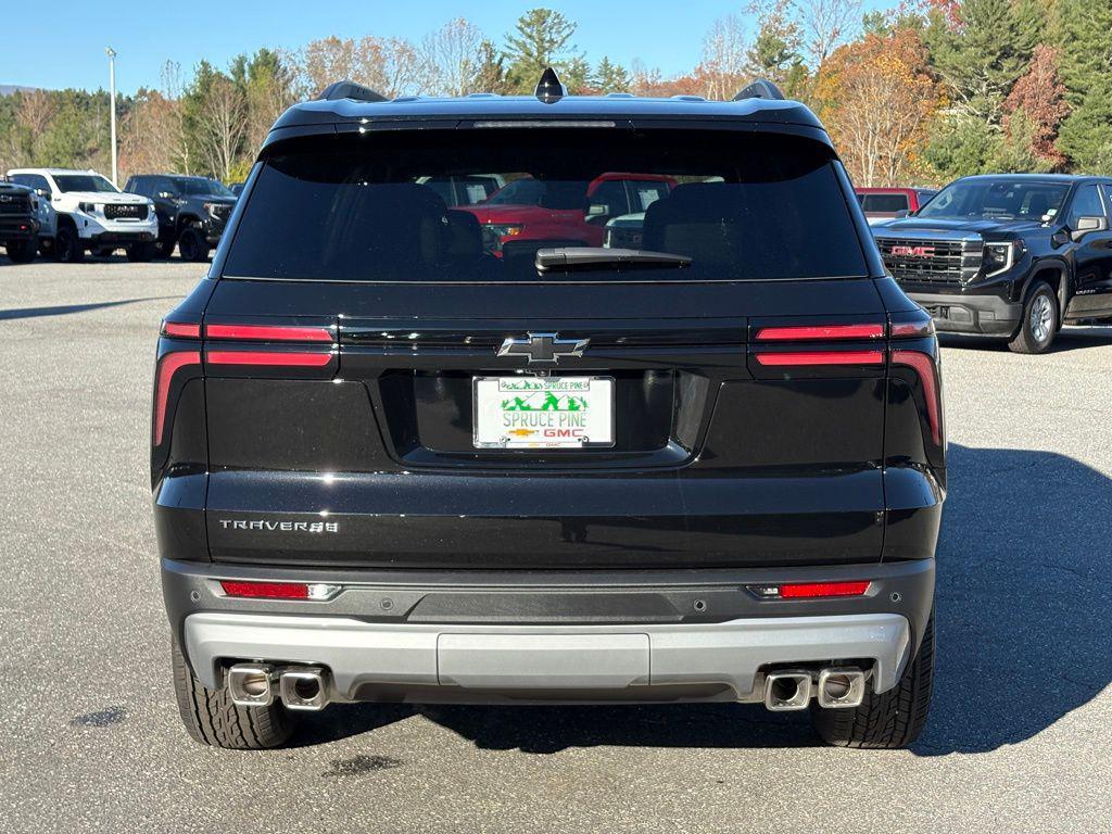 new 2026 Chevrolet Traverse car, priced at $45,391