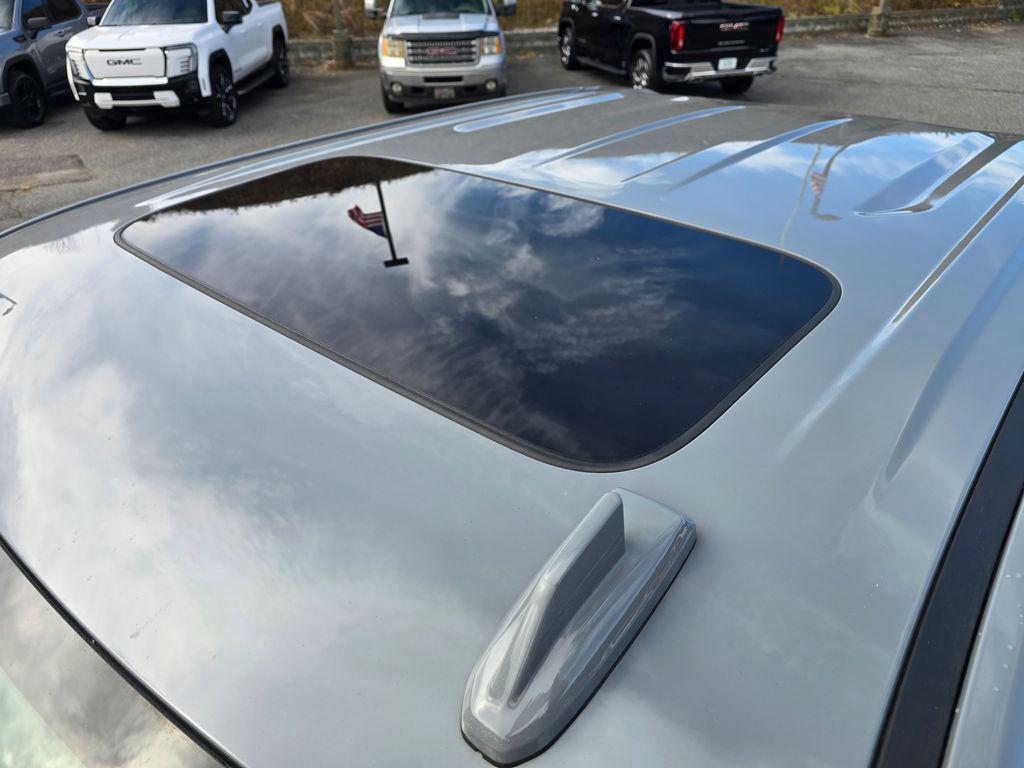 used 2024 GMC Sierra 1500 car, priced at $55,999