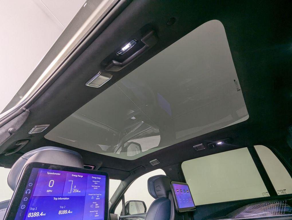 used 2025 Cadillac Escalade IQ car