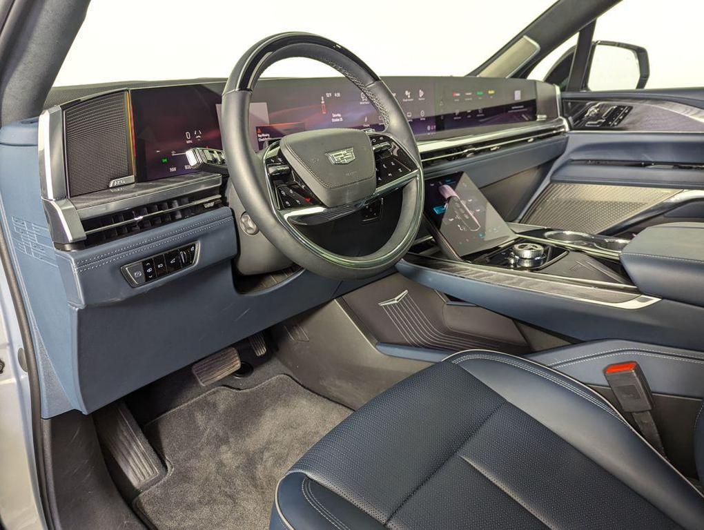 used 2025 Cadillac Escalade IQ car