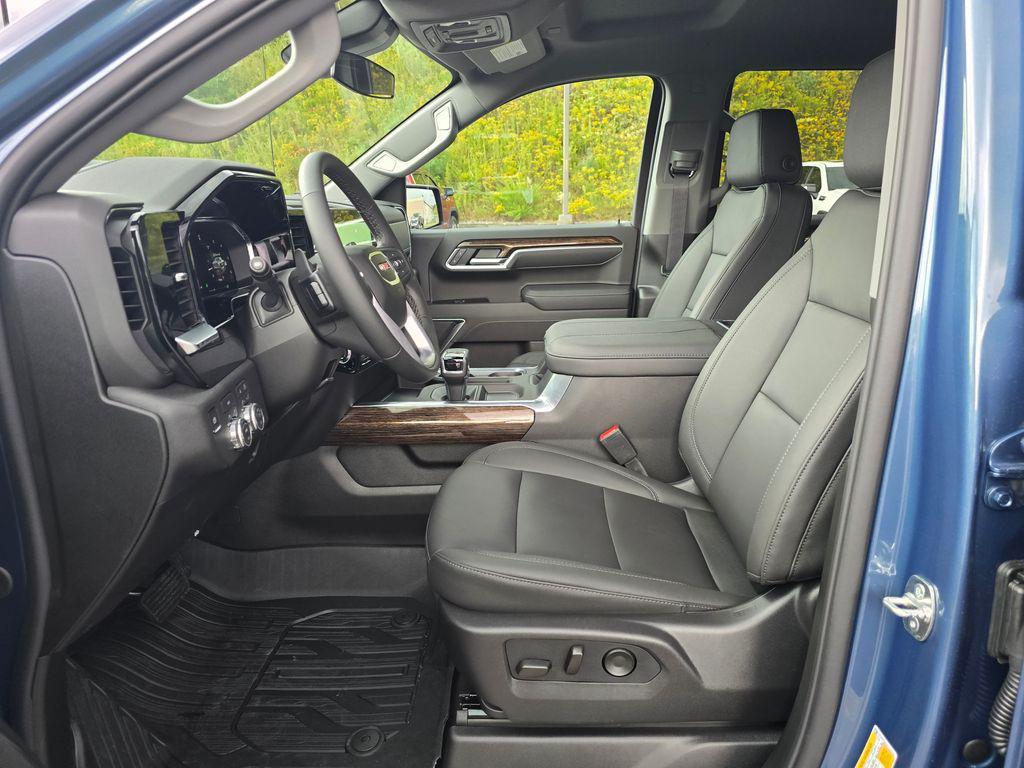 new 2026 GMC Sierra 1500 car, priced at $55,454