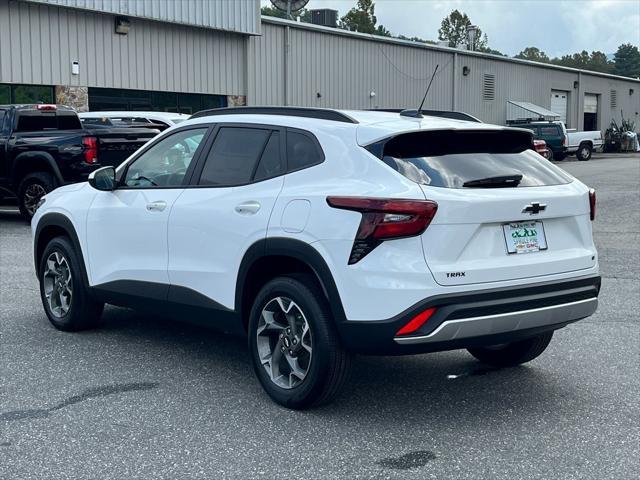 new 2024 Chevrolet Trax car, priced at $23,975