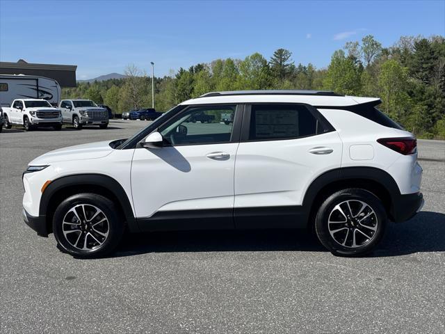 new 2025 Chevrolet TrailBlazer car, priced at $27,491