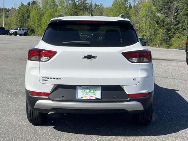 new 2025 Chevrolet TrailBlazer car, priced at $27,491