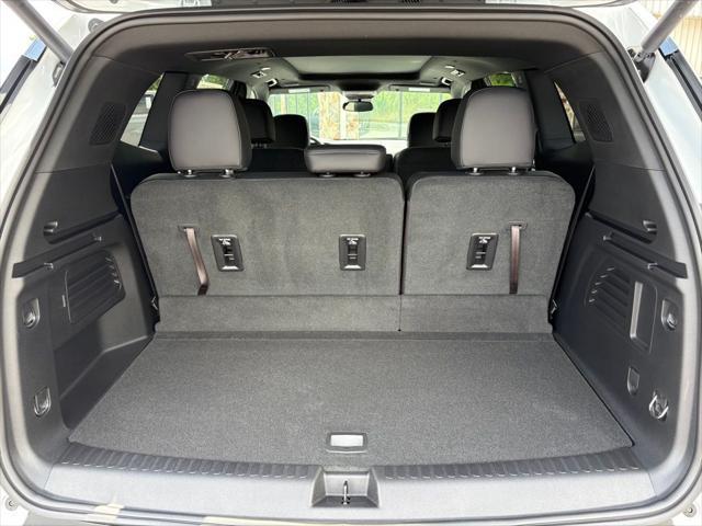 new 2025 GMC Acadia car, priced at $48,897