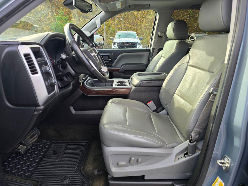 used 2015 GMC Sierra 1500 car, priced at $17,998