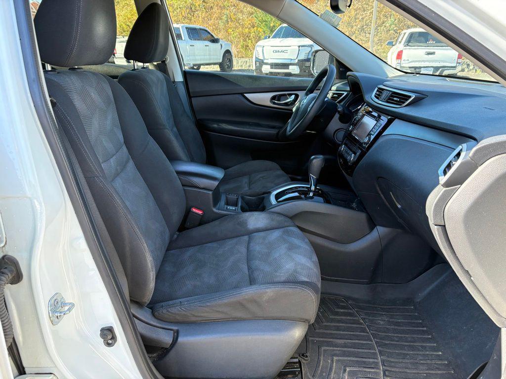 used 2016 Nissan Rogue car, priced at $6,496