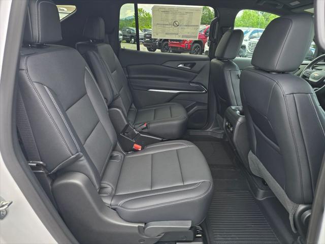 new 2025 Chevrolet Traverse car