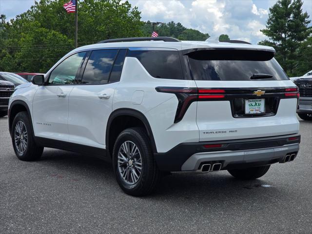 new 2025 Chevrolet Traverse car