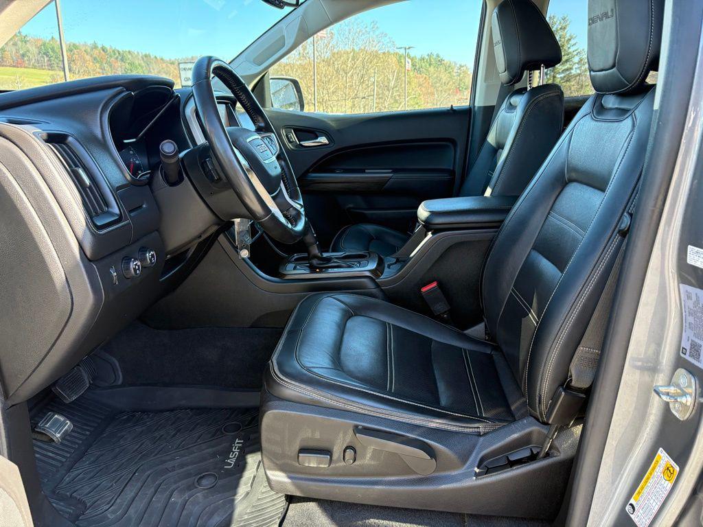 used 2020 GMC Canyon car, priced at $25,741