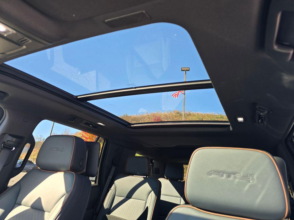 new 2025 GMC Yukon car, priced at $86,982