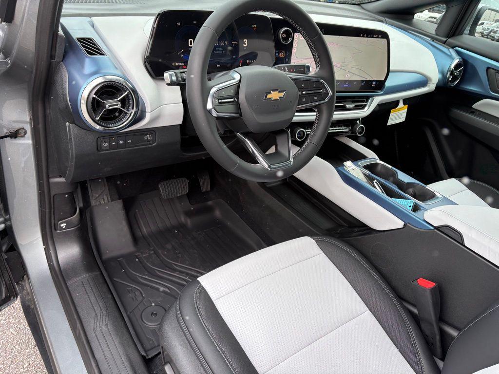 new 2026 Chevrolet Equinox EV car, priced at $35,857