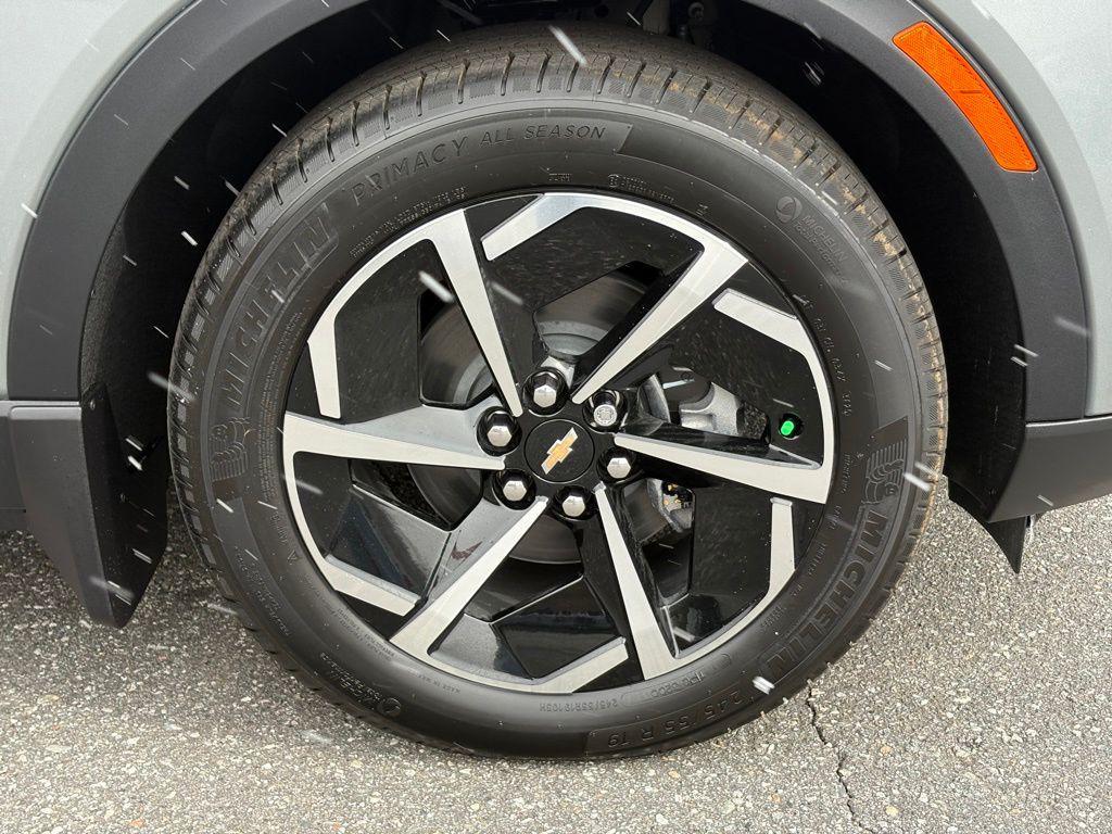 new 2026 Chevrolet Equinox EV car, priced at $35,857