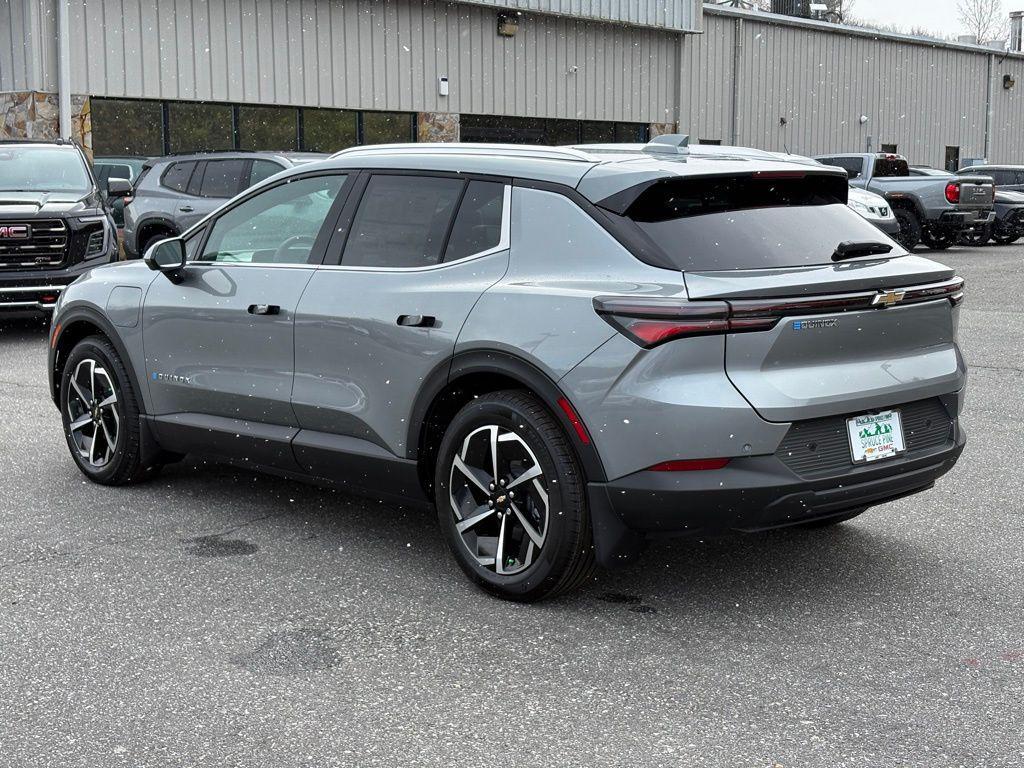 new 2026 Chevrolet Equinox EV car, priced at $35,857