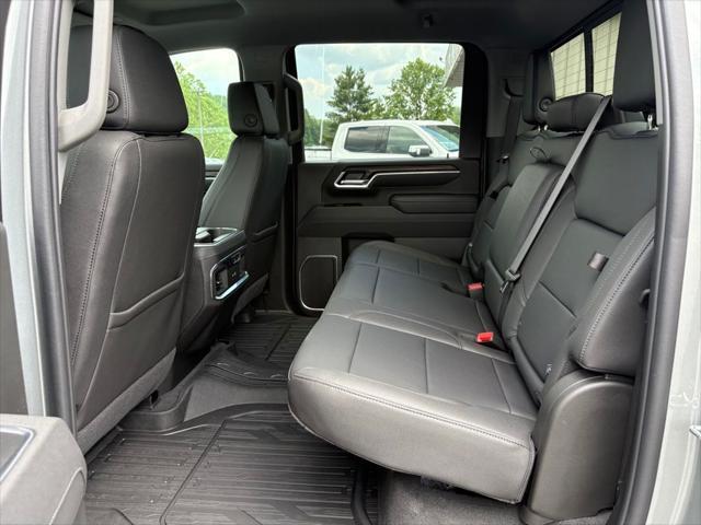 new 2025 GMC Sierra 3500 car, priced at $83,118
