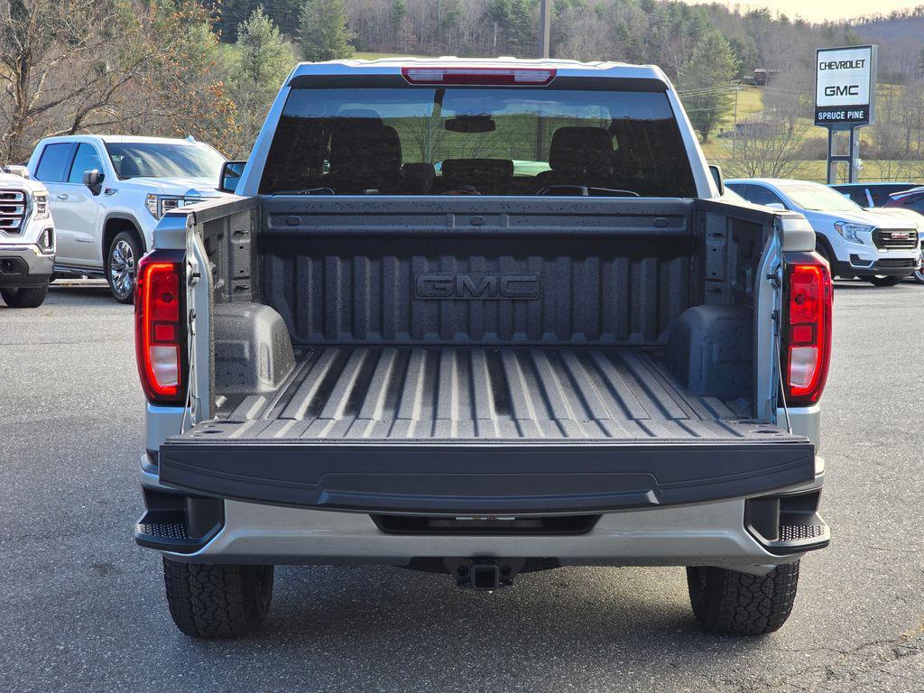 new 2026 GMC Sierra 1500 car, priced at $46,699